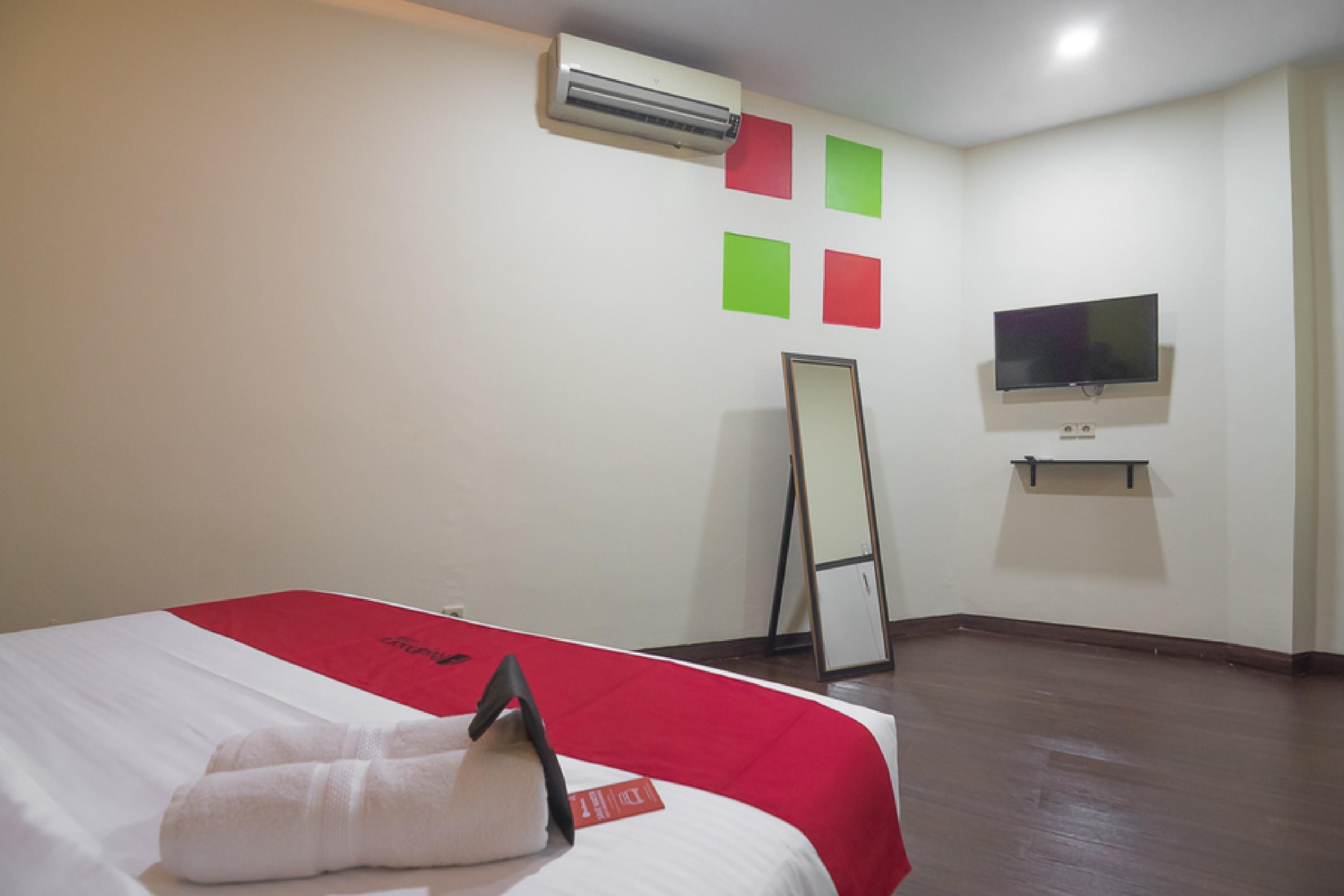 Reddoorz Near Itc Mangga Dua Hotel Jakarta Exterior photo