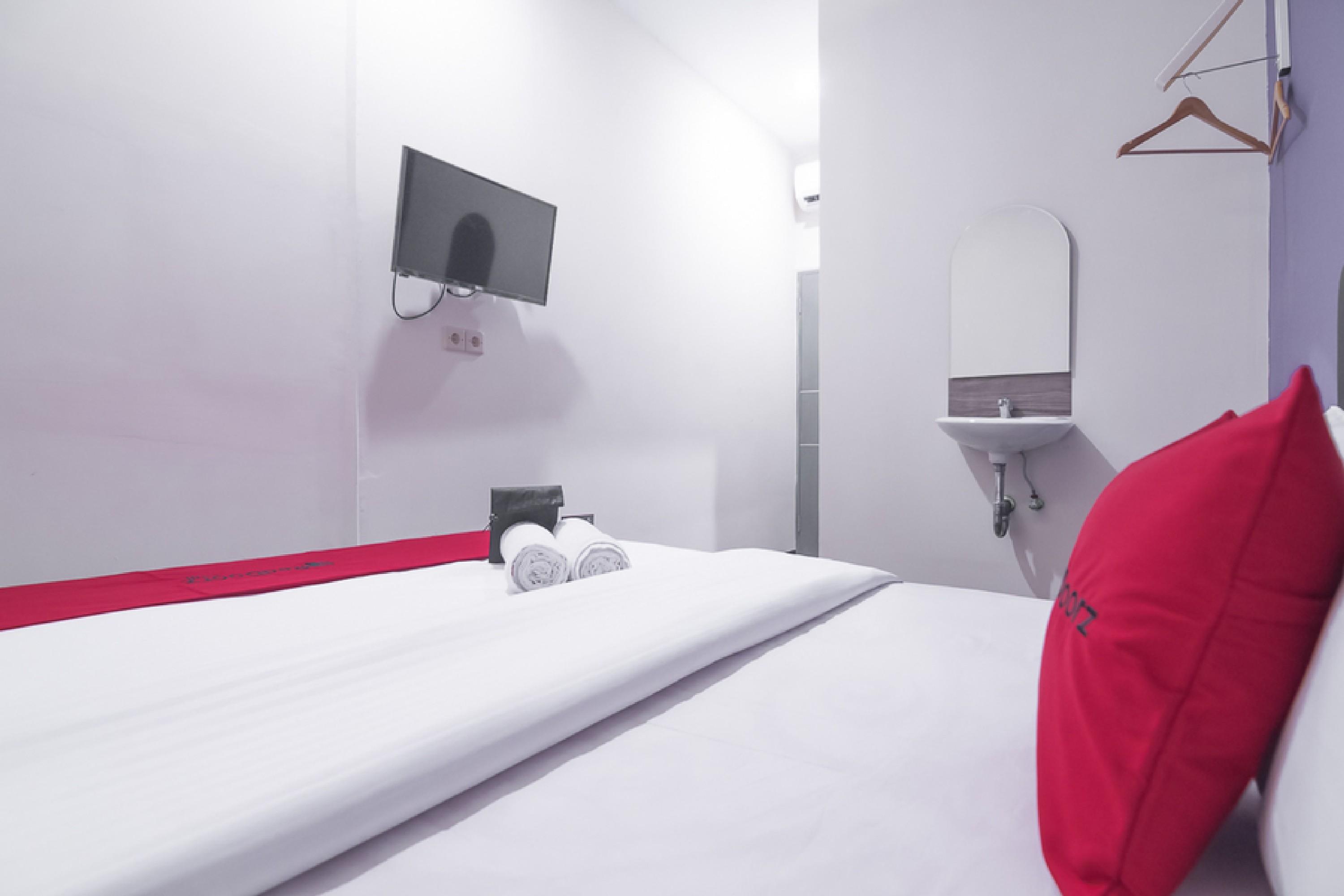 Reddoorz Near Itc Mangga Dua Hotel Jakarta Exterior photo